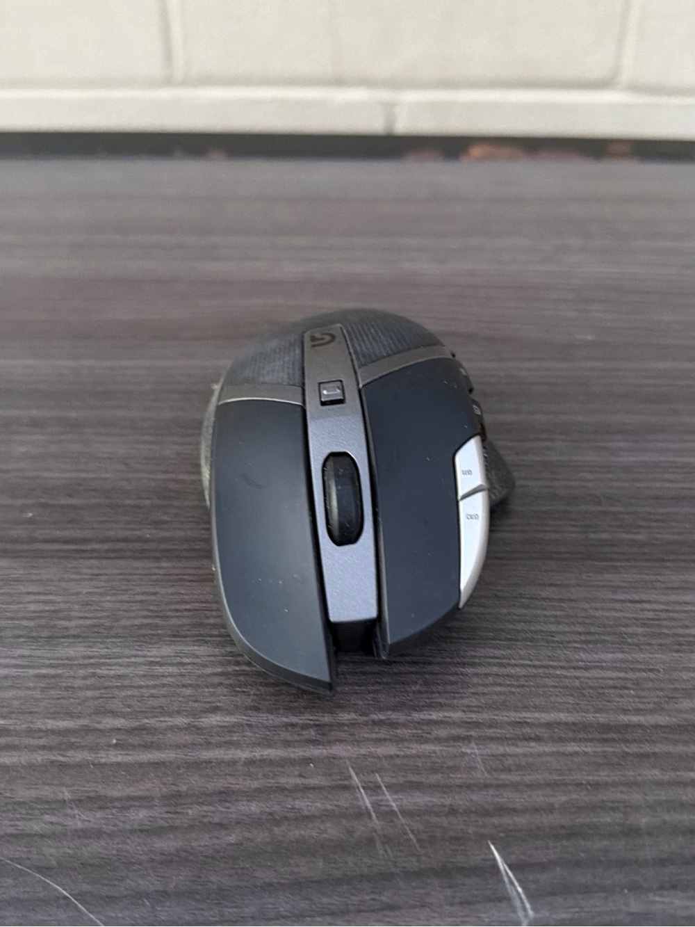 Logitech G602 Wireless Gaming Mouse 11 Buttons with USB Dongle